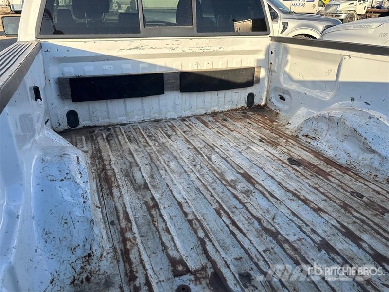Ford F-150 4x4 Extended Cab Pickup 其他