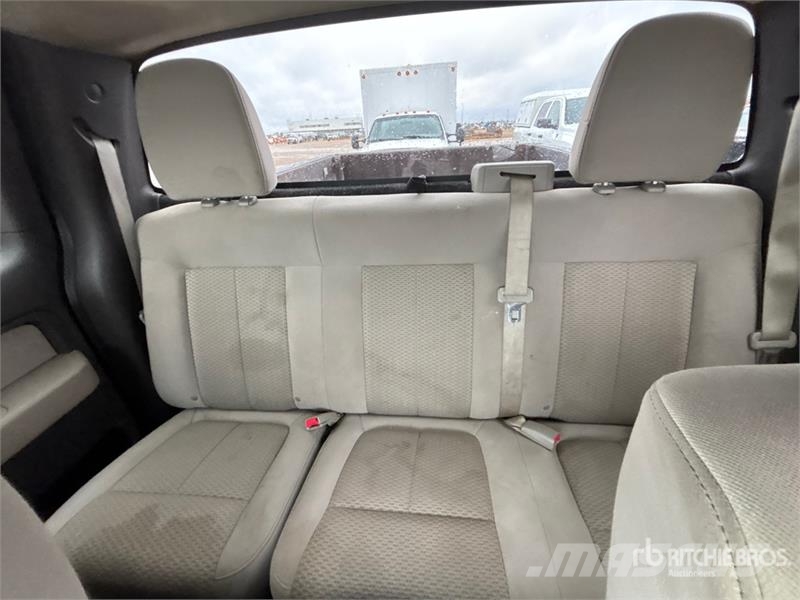 Ford F-150 4x4 Extended Cab Pickup Muu