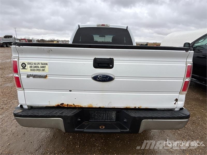 Ford F-150 4x4 Extended Cab Pickup Muu