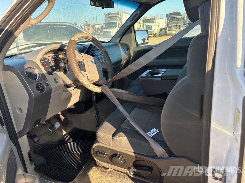 Ford F-150 4x4 Extended Cab Pickup 其他
