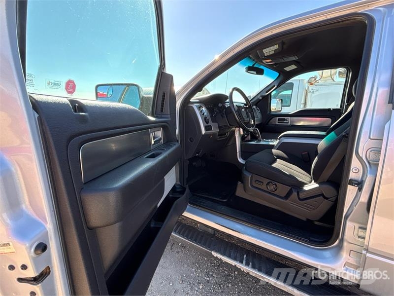 Ford F-150 FX4 4x4 Crew Cab Pickup Muut autot