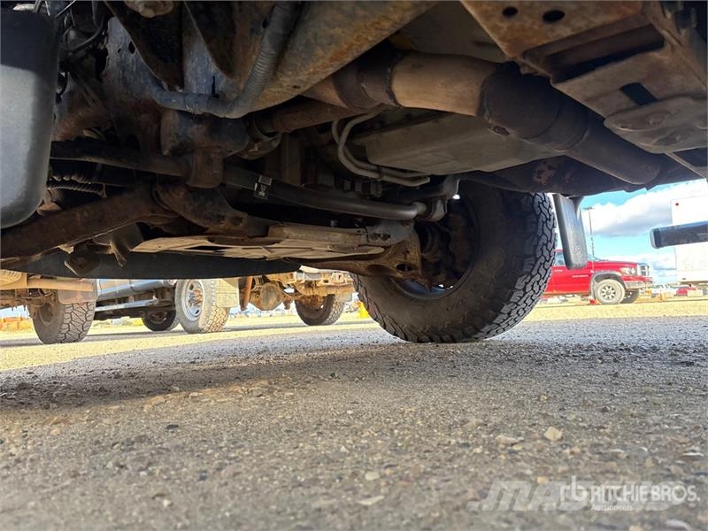Ford F-150 FX4 4x4 Crew Cab Pickup Ostalo