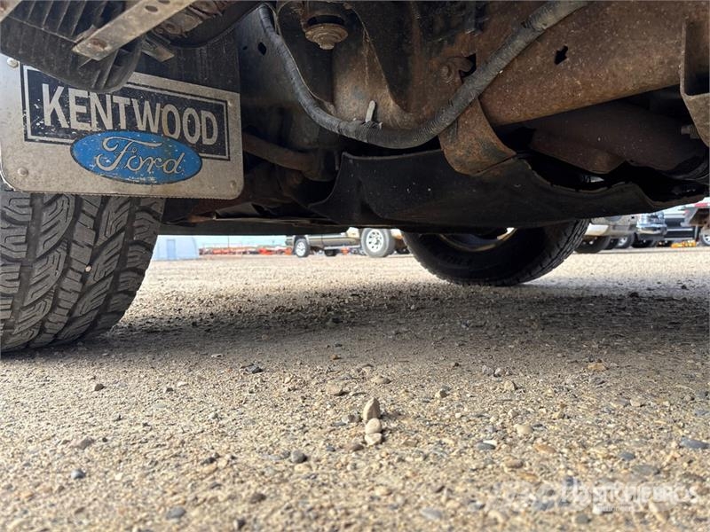 Ford F-150 FX4 4x4 Crew Cab Pickup Kita