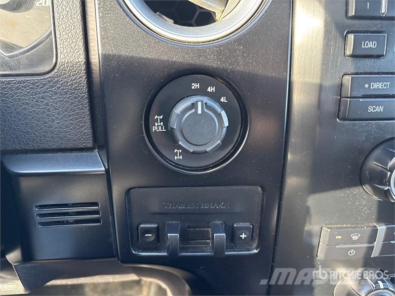 Ford F-150 FX4 4x4 Crew Cab Pickup Ostalo
