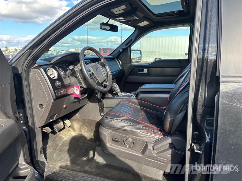 Ford F-150 FX4 4x4 Crew Cab Pickup Ostalo