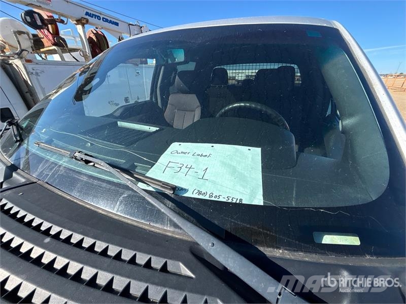Ford F-150 FX4 4x4 Crew Cab Pickup Muut autot