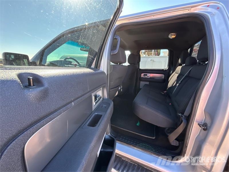 Ford F-150 FX4 4x4 Crew Cab Pickup Muut autot
