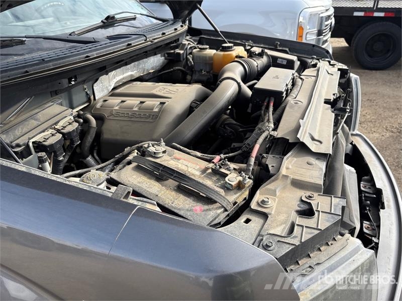 Ford F-150 FX4 4x4 Crew Cab Pickup Kita