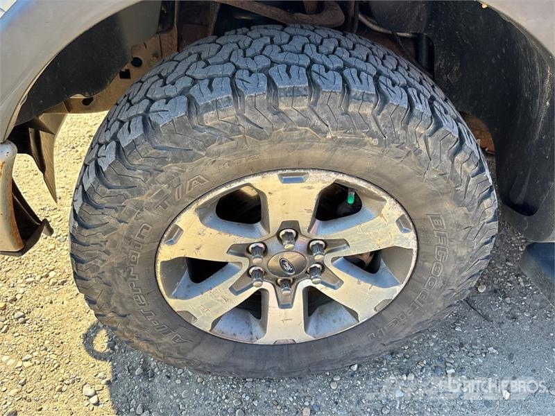 Ford F-150 FX4 4x4 Crew Cab Pickup Muut autot