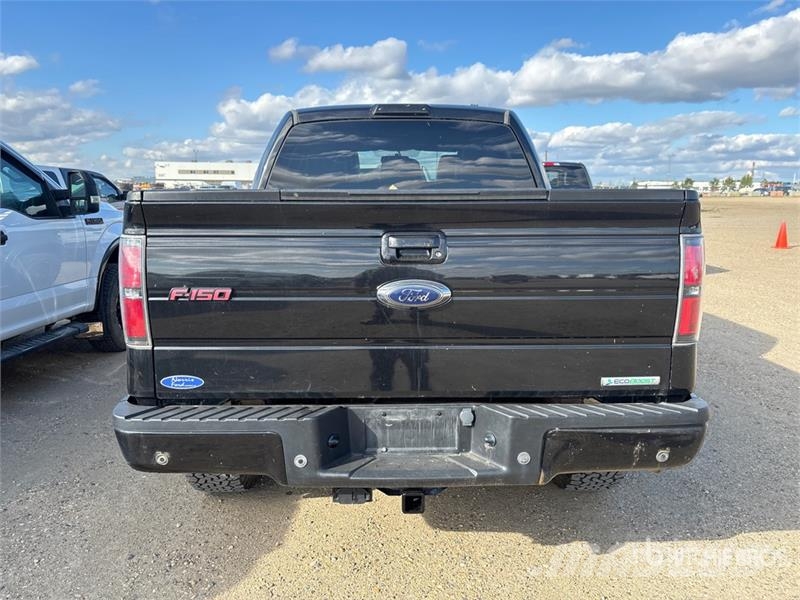 Ford F-150 FX4 4x4 Crew Cab Pickup Ostalo