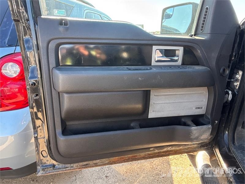 Ford F-150 FX4 4x4 Extended Cab Pickup Прочие фургоны