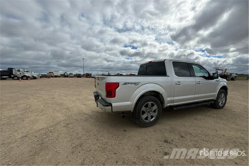 Ford F-150 Lariat 4x4 Crew Cab Pickup Прочие фургоны