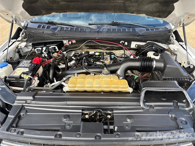 Ford F-150 Lariat 4x4 Crew Cab Pickup Прочие фургоны