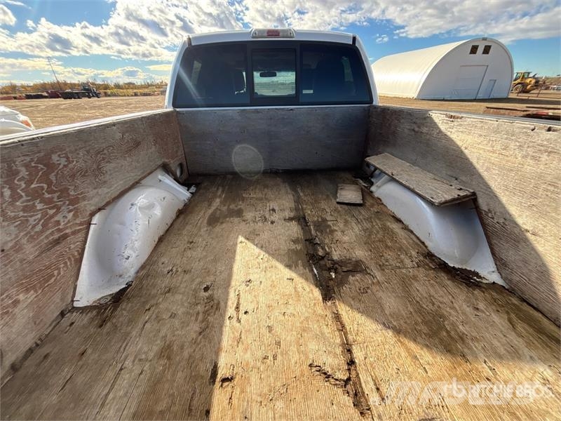 Ford F-150 Lariat 4x4 Crew Cab Pickup Прочие фургоны