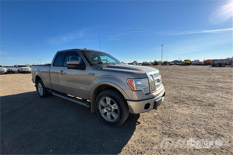 Ford F-150 Lariat 4x4 Extended Cab Pickup Други