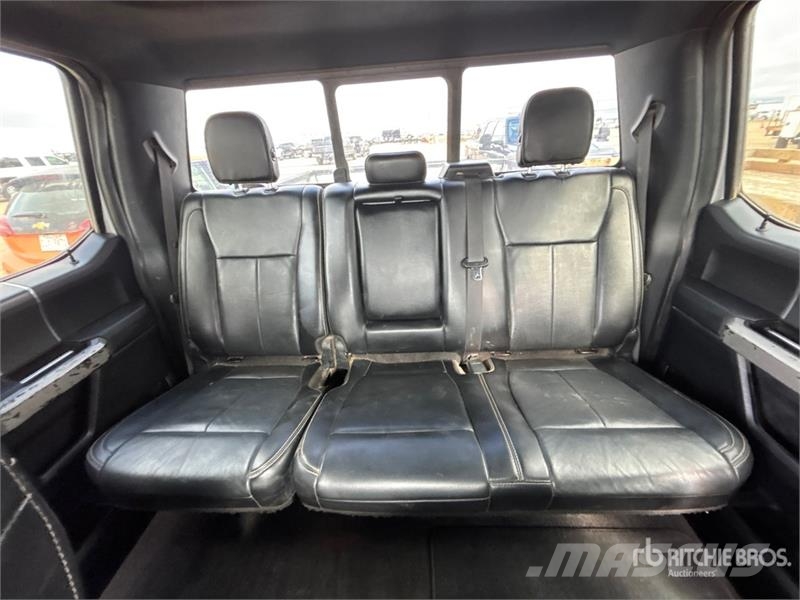 Ford F-150 Lariat 4x4 Crew Cab Pickup Прочие фургоны