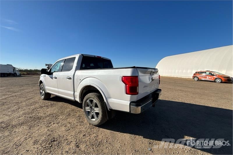Ford F-150 Lariat 4x4 Crew Cab Pickup Прочие фургоны