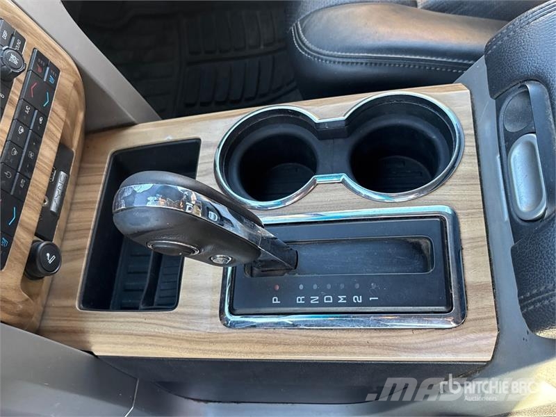 Ford F-150 Lariat 4x4 Extended Cab Pickup Други