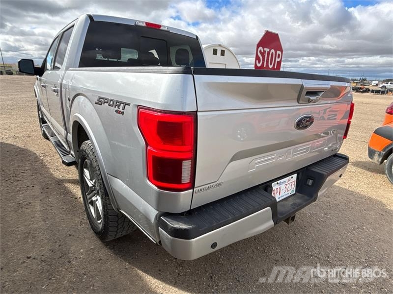 Ford F-150 Lariat 4x4 Crew Cab Pickup Прочие фургоны