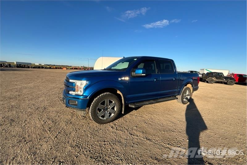 Ford F-150 Lariat 4x4 Crew Cab Pickup Други