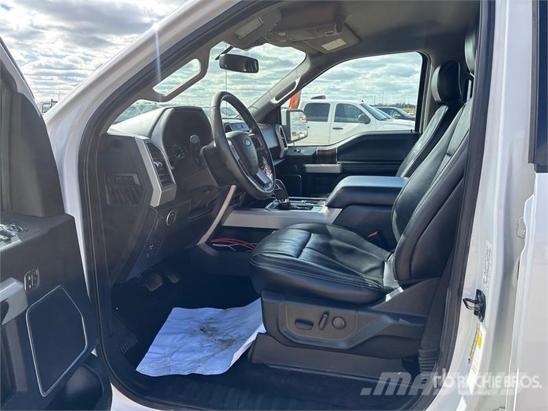 Ford F-150 Lariat 4x4 Crew Cab Pickup Прочие фургоны