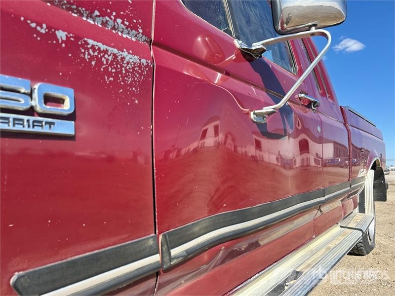 Ford F-150 Lariat 4x4 Extended Cab Pickup Ostalo
