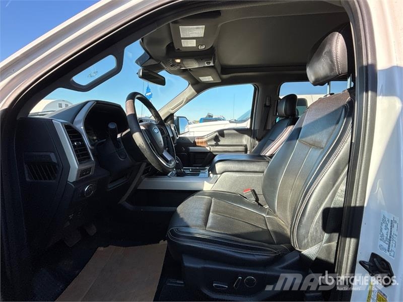 Ford F-150 Lariat 4x4 Crew Cab Pickup Прочие фургоны