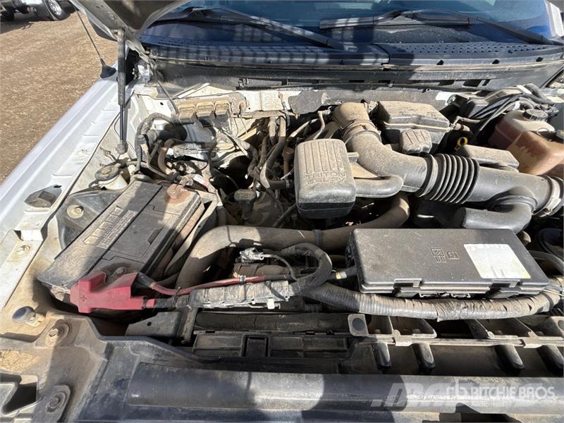 Ford F-150 Lariat 4x4 Crew Cab Pickup Прочие фургоны