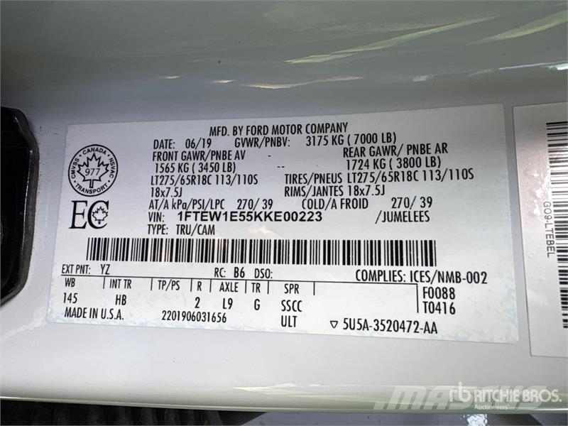 Ford F-150 Lariat 4x4 Crew Cab Pickup Muu