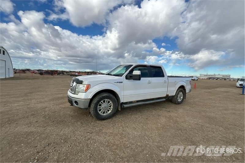 Ford F-150 Lariat 4x4 Crew Cab Pickup Прочие фургоны