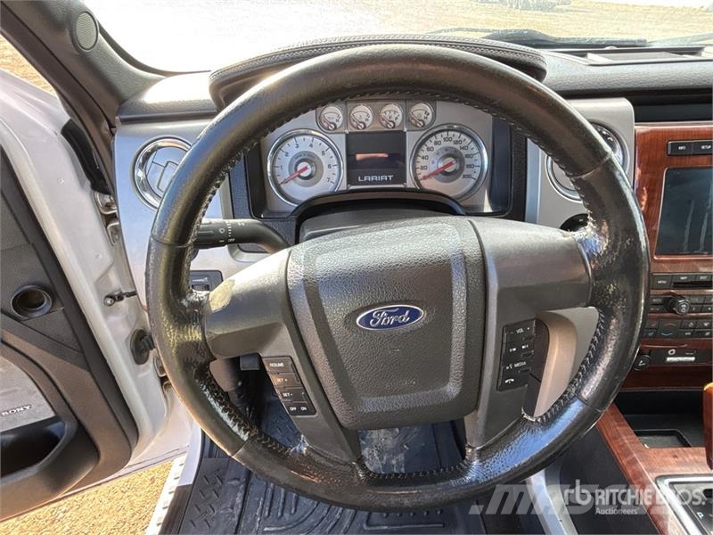 Ford F-150 Lariat 4x4 Crew Cab Pickup Прочие фургоны
