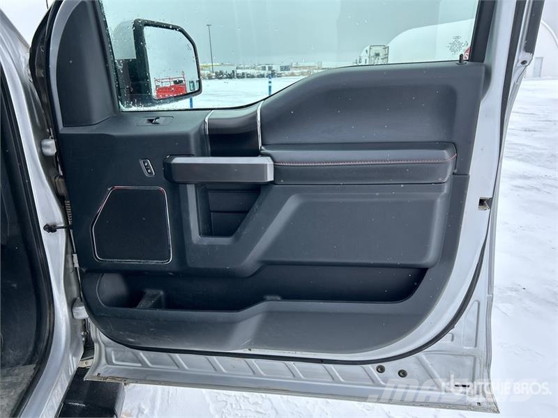 Ford F-150 Lariat 4x4 Crew Cab Pickup Other