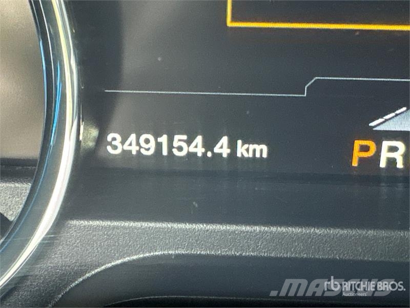 Ford F-150 Lariat 4x4 Crew Cab Pickup Muu