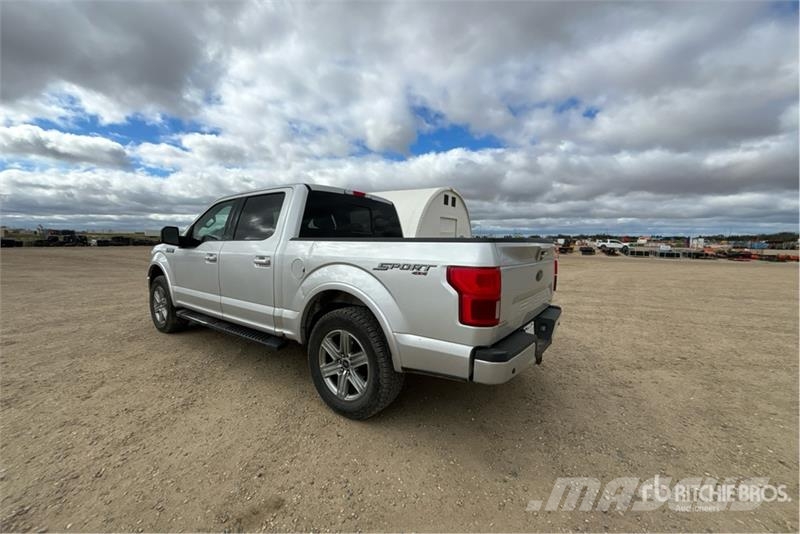 Ford F-150 Lariat 4x4 Crew Cab Pickup Прочие фургоны