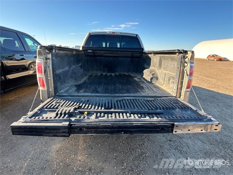 Ford F-150 Lariat 4x4 Extended Cab Pickup Други