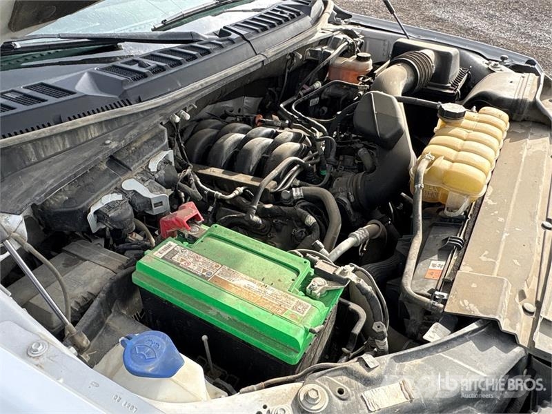 Ford F-150 Lariat 4x4 Crew Cab Pickup Muu