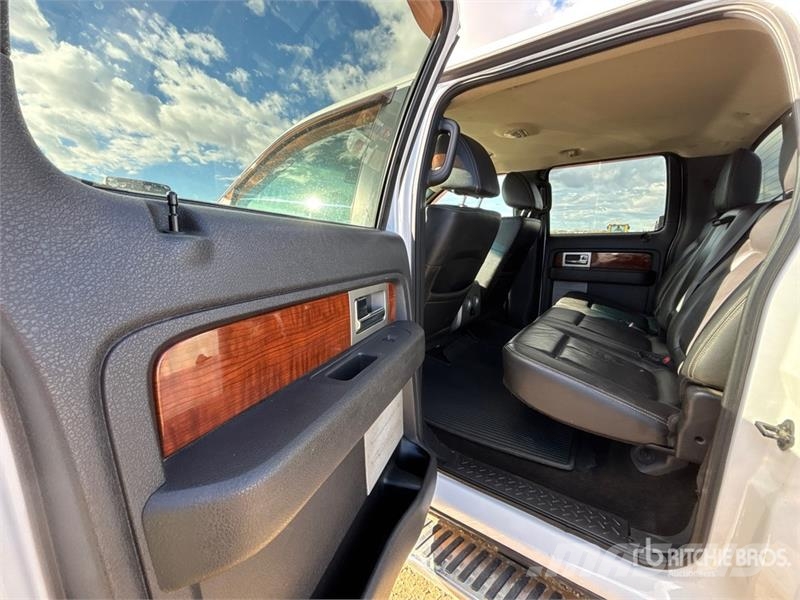 Ford F-150 Lariat 4x4 Crew Cab Pickup Прочие фургоны