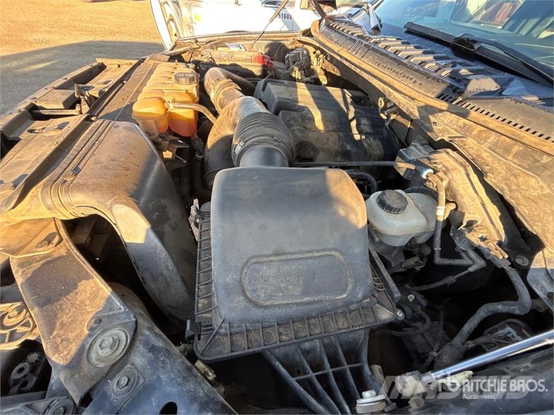 Ford F-150 Lariat 4x4 Crew Cab Pickup Други