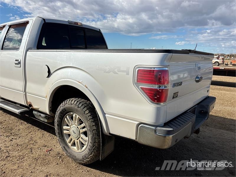 Ford F-150 Lariat 4x4 Crew Cab Pickup Прочие фургоны