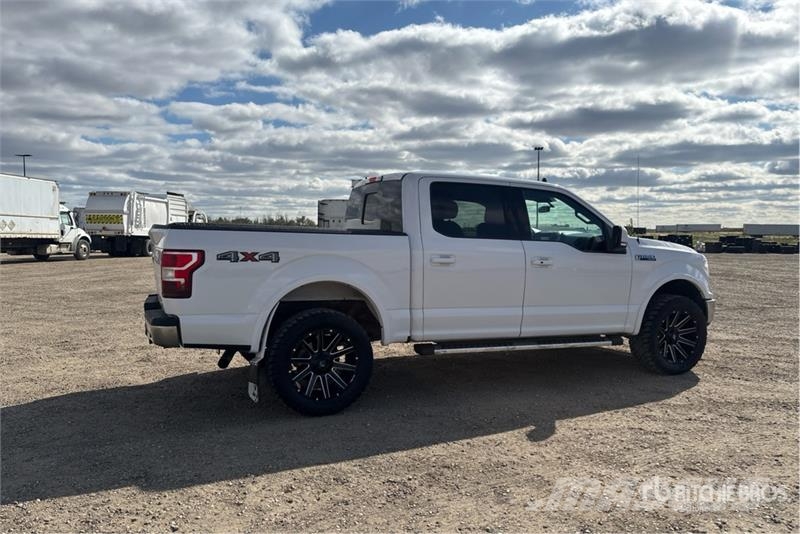 Ford F-150 Lariat 4x4 Crew Cab Pickup Прочие фургоны