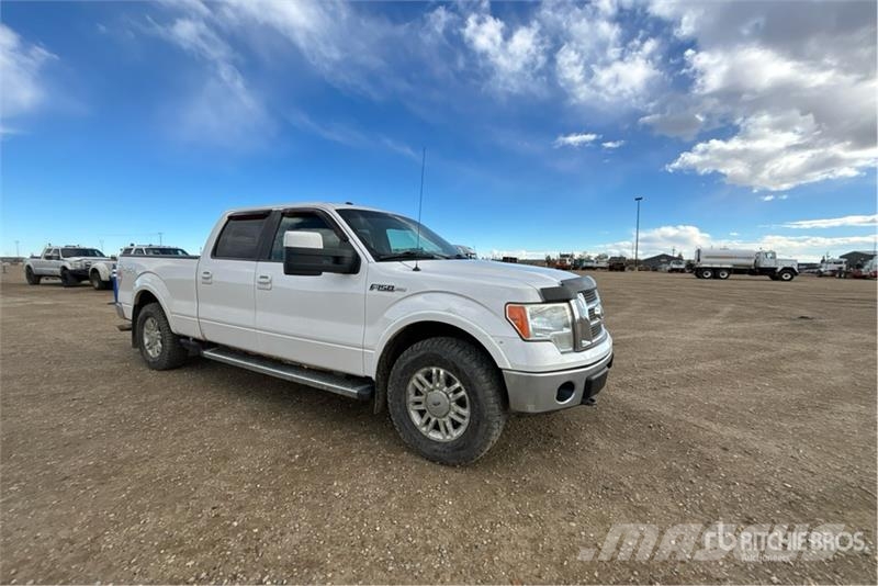 Ford F-150 Lariat 4x4 Crew Cab Pickup Прочие фургоны