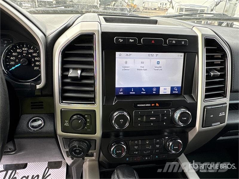 Ford F-150 Lariat 4x4 Crew Cab Pickup Muu