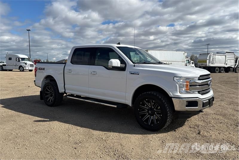 Ford F-150 Lariat 4x4 Crew Cab Pickup Прочие фургоны