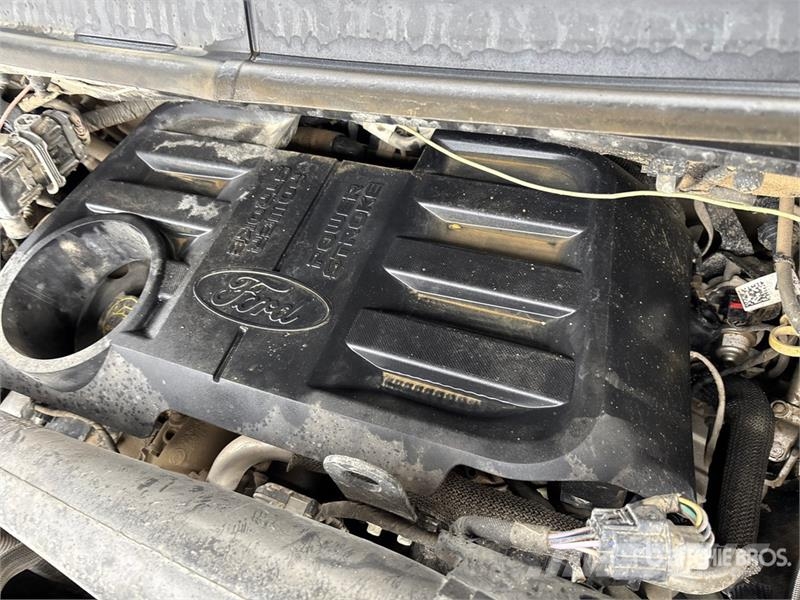Ford F-150 Lariat 4x4 Crew Cab Pickup 기타