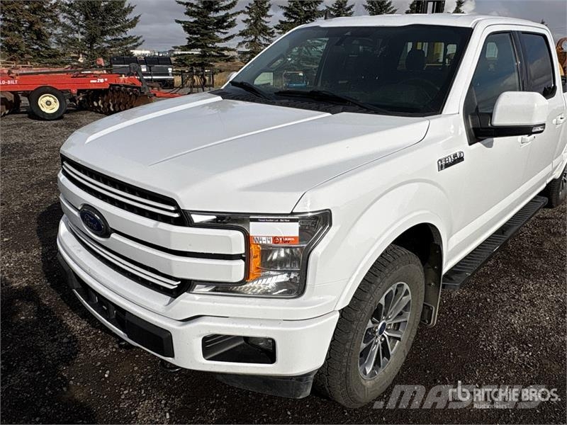 Ford F-150 Lariat 4x4 Crew Cab Pickup Muu