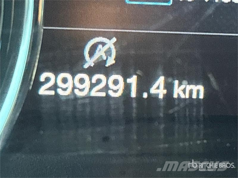 Ford F-150 Lariat 4x4 Crew Cab Pickup Други