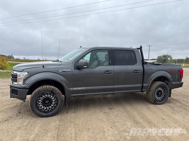 Ford F-150 Lariat 4x4 Crew Cab Pickup 기타