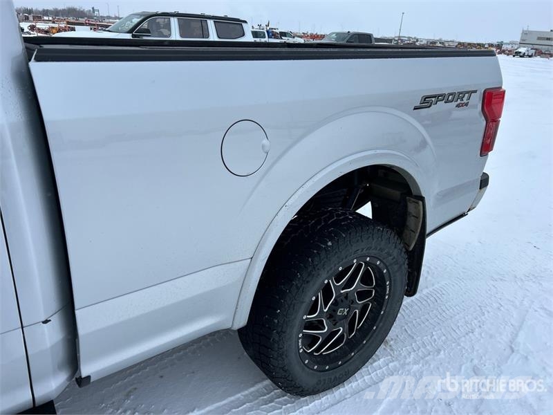 Ford F-150 Lariat 4x4 Crew Cab Pickup Other
