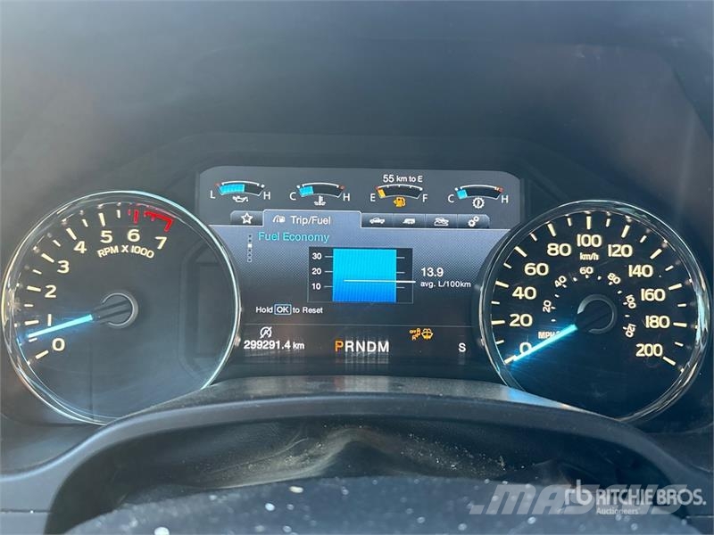 Ford F-150 Lariat 4x4 Crew Cab Pickup Други