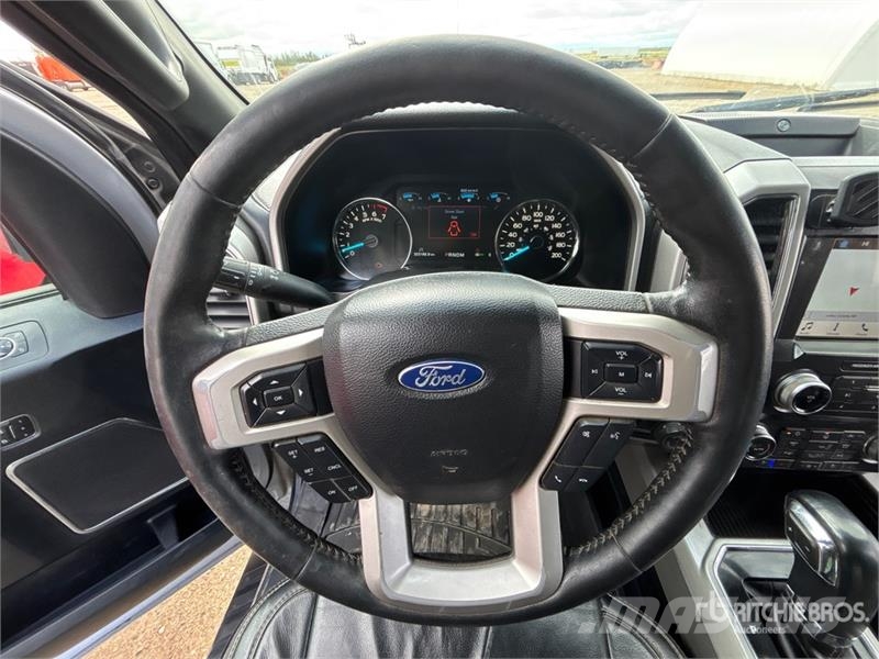Ford F-150 Lariat 4x4 Crew Cab Pickup Прочие фургоны